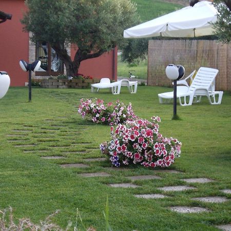 Agriturismo Il Borgo Degli Ulivi Roseto Degli Abruzzi Zewnętrze zdjęcie